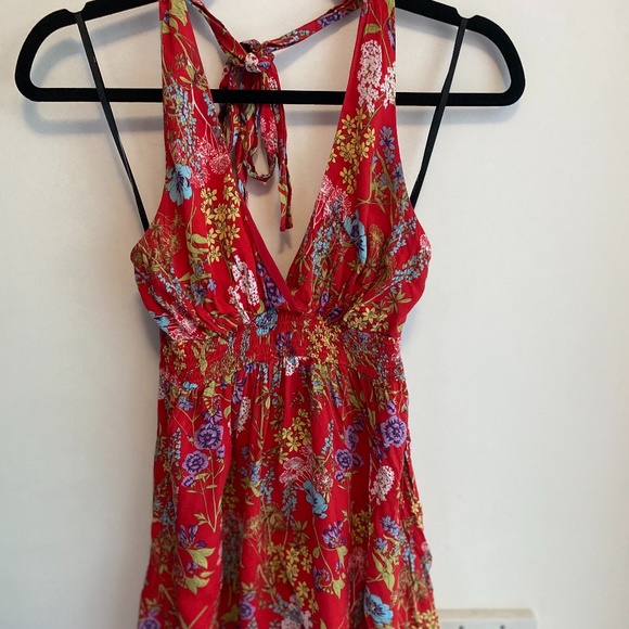 Forever 21 Dresses & Skirts - 🖤 Red floral sun dress